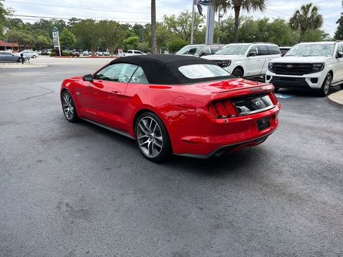 Used 2017 Ford Mustang GT Premium w/ Equipment Group 401A RWD image 6