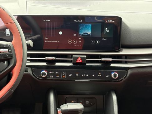 New 2026 Kia Sportage SX image 15