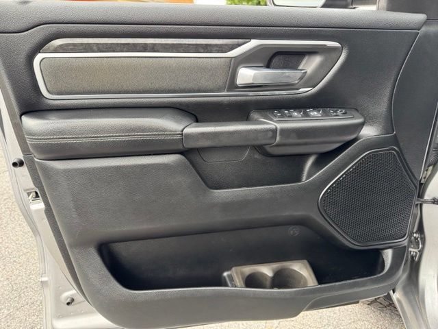 Used 2019 RAM 1500 Big Horn AWD/4WD image 11