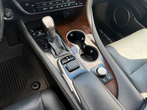 Used 2019 Lexus RX 350 AWD w/ Navigation Package image 20