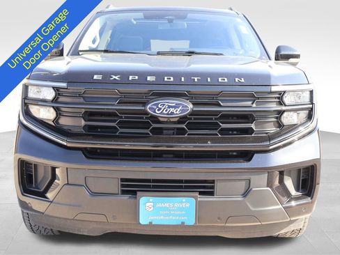 Certified 2025 Ford Expedition Max Active image 8