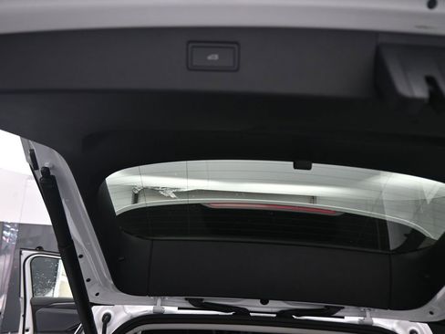 New 2026 Volkswagen Tiguan SE AWD/4WD image 40