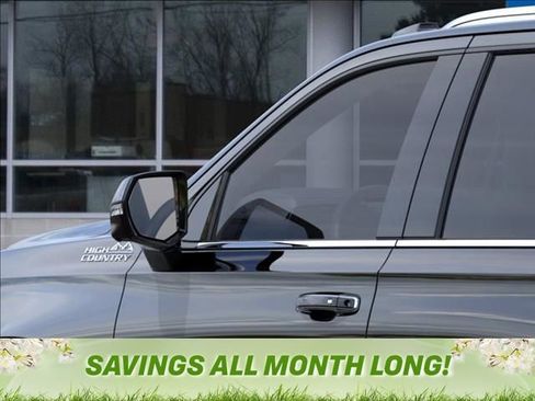 New 2026 Chevrolet Tahoe High Country AWD/4WD image 12