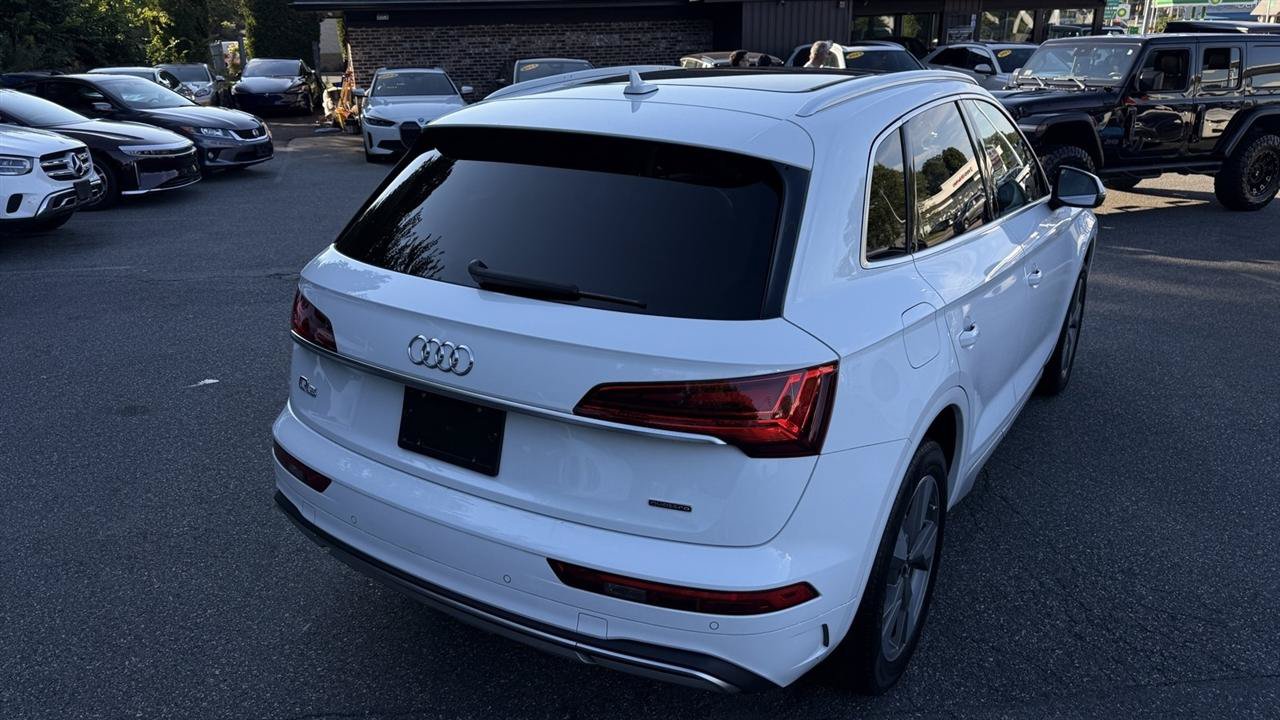 Used 2023 Audi Q5 2.0T Premium w/ Convenience Package AWD/4WD image 18