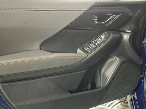 Used 2025 Subaru Crosstrek 2.5i Limited AWD/4WD image 14