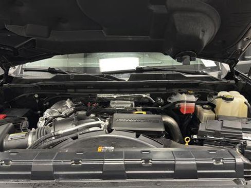 Used 2021 Chevrolet Silverado 2500 LTZ w/ Z71 Chrome Sport Edition AWD/4WD image 26