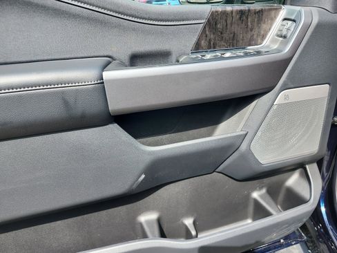 New 2025 Ford F250 Lariat w/ Lariat Ultimate Package image 15