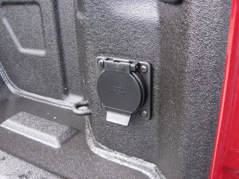 Used 2024 GMC Sierra 1500 Elevation w/ LPO, Elevation Black Package AWD/4WD image 14
