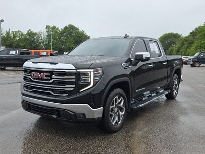 Used 2023 GMC Sierra 1500 SLT w/ SLT Premium Package