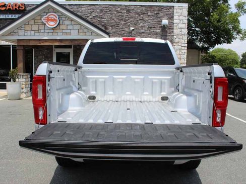 Used 2019 Ford Ranger Lariat w/ Equipment Group 501A Mid RWD image 8