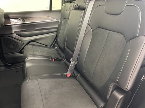 New 2026 Jeep Grand Cherokee L 4WD image 6