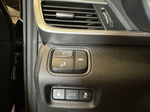 Used 2019 Kia Optima LX FWD image 18