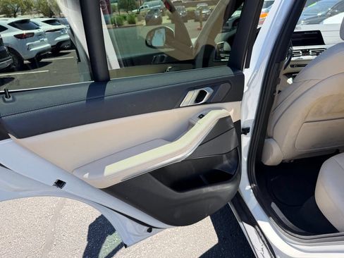 Used 2020 BMW X5 sDrive40i w/ Premium Package RWD image 14