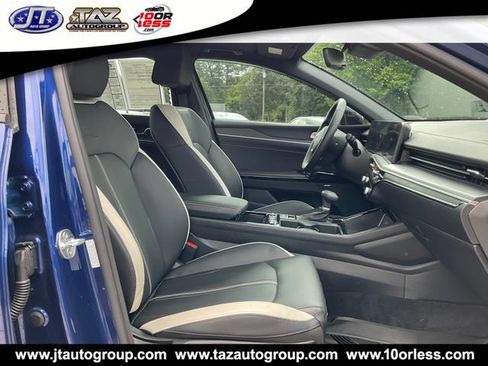 Used 2025 Kia K5 GT-Line w/ GT-Line Premium Package FWD image 15
