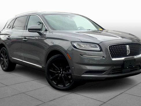 Used 2022 Lincoln Nautilus Reserve image 3