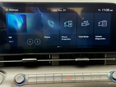 Used 2025 Hyundai Kona SE image 14