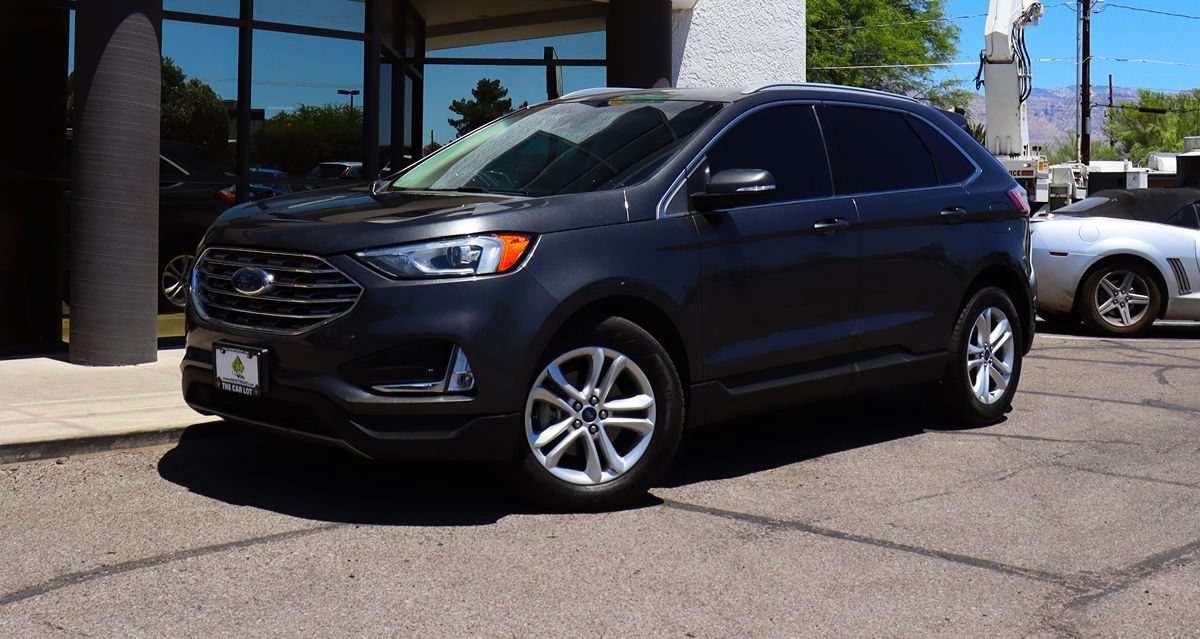 Used 2020 Ford Edge SEL FWD image 2