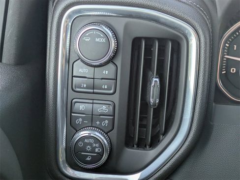 Used 2023 GMC Sierra 3500 Denali image 26