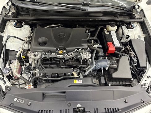 Used 2024 Toyota Camry SE FWD image 10