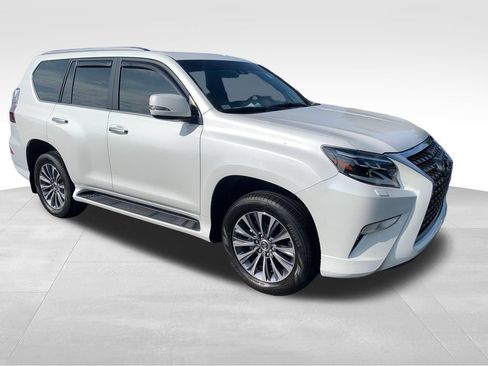 Used 2021 Lexus GX 460 Luxury w/ Accessory Package AWD/4WD image 7