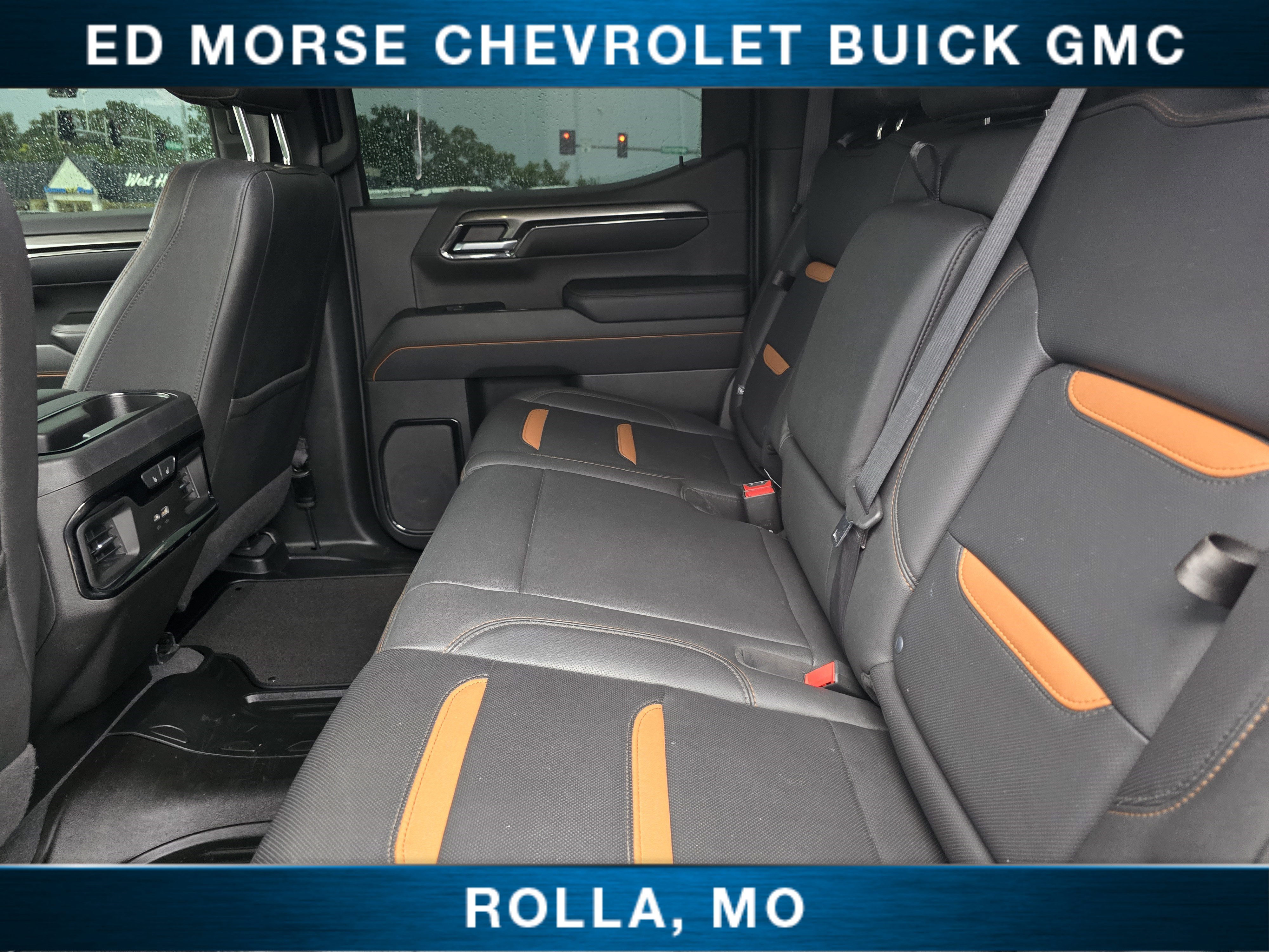 Used 2022 GMC Sierra 1500 AT4 w/ AT4 Premium Package AWD/4WD image 18