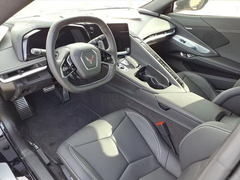 Used 2024 Chevrolet Corvette Stingray Coupe w/ 1LT image 27