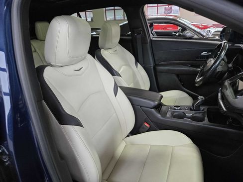 Used 2019 Cadillac XT4 Sport AWD/4WD image 21