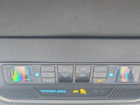 Used 2025 Ford Explorer ST image 21