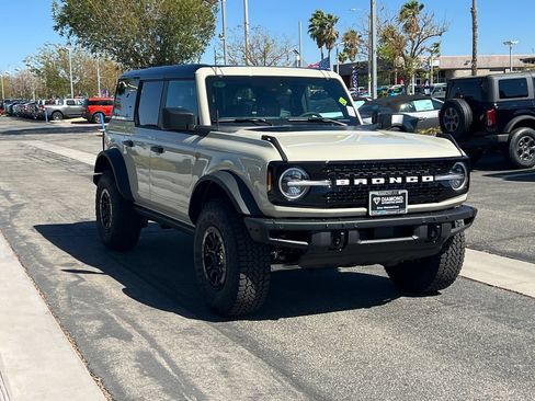 New 2026 Ford Bronco Badlands w/ Wildtrak Package AWD/4WD image 10