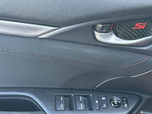 Used 2020 Honda Civic Si image 13