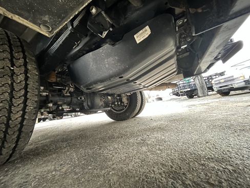 Used 2019 Ford F350 XL w/ Power Equipment Group image 32