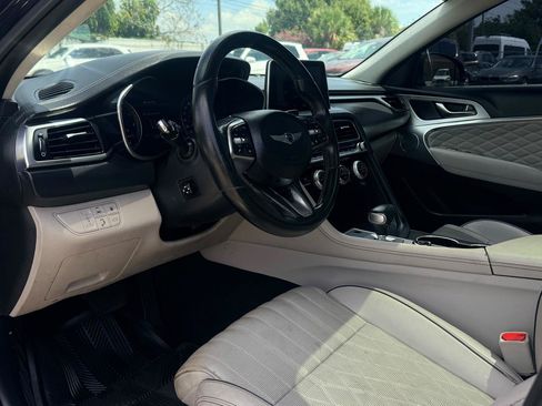 Used 2019 Genesis G70 2.0T Advanced w/ Dynamic Package RWD image 9