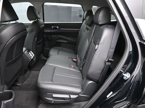 New 2026 Kia Sorento EX AWD/4WD image 21