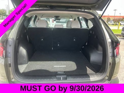 Used 2025 Hyundai Tucson SE FWD image 27