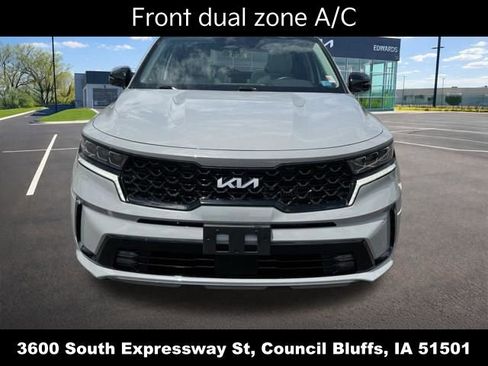 Used 2023 Kia Sorento SX FWD image 13