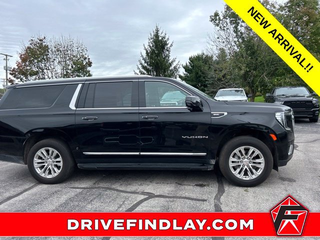 Used 2024 GMC Yukon XL SLT w/ SLT Luxury Package AWD/4WD image 4