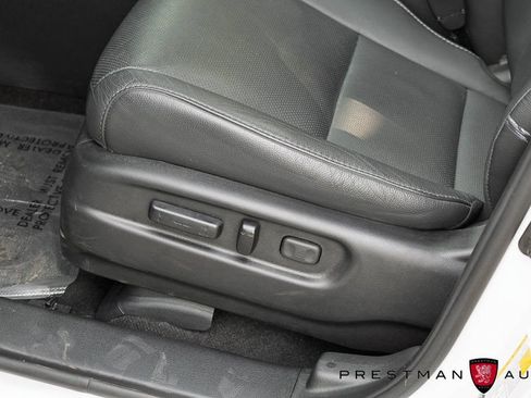 Used 2025 Honda Passport EX-L image 21