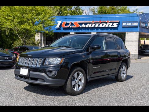 Used 2017 Jeep Compass Latitude AWD/4WD image 1