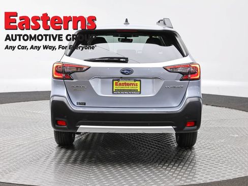 Used 2023 Subaru Outback Limited AWD/4WD image 6