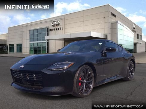 Used 2024 Nissan Z Performance w/ Floor Mat Package image 1