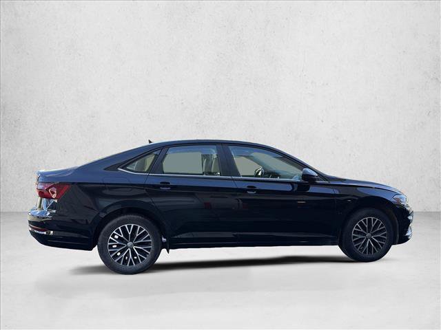 Used 2020 Volkswagen Jetta SE FWD image 4