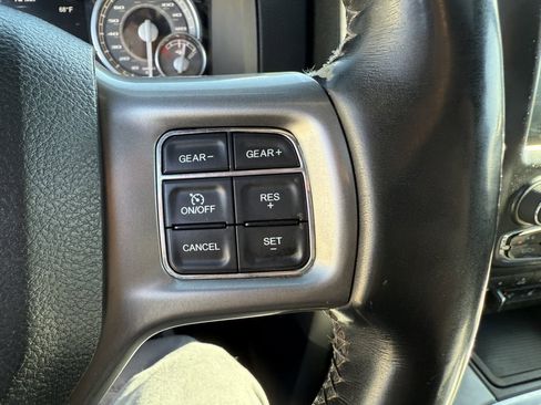 Used 2017 RAM 1500 Limited image 21