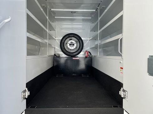 Used 2022 RAM 5500 Tradesman w/ Max Tow Package image 14