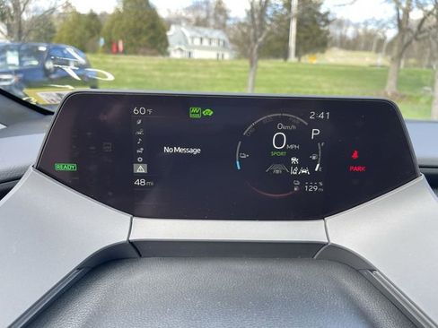 New 2026 Toyota Prius Plug-In Hybrid FWD image 16
