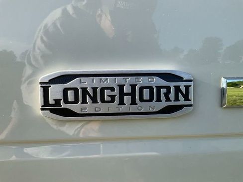 Used 2022 RAM 3500 Limited image 3