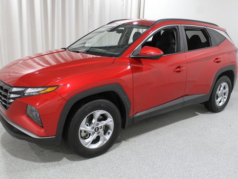 Certified 2023 Hyundai Tucson SEL image 3