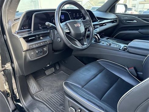Certified 2023 Cadillac Escalade Sport w/ Touring Package image 11