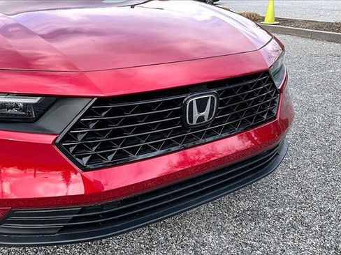 Used 2024 Honda Accord EX image 5