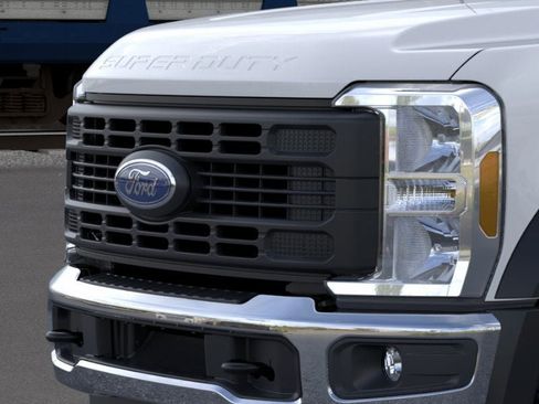 New 2026 Ford F450 XL image 17