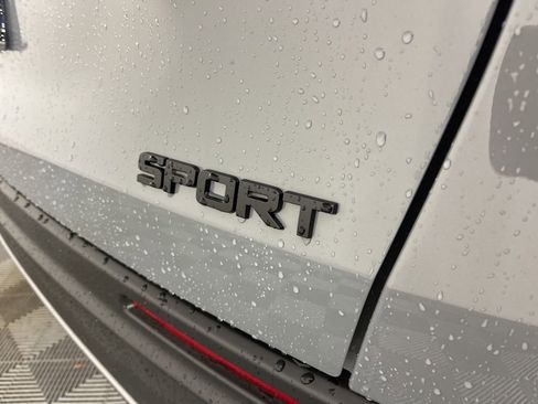 New 2026 Honda HR-V Sport image 16